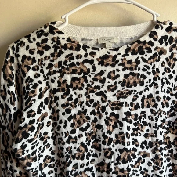 Talbots Cashmere Blend Animal Print Lightweight Pullover Sweater - Picture 2 of 4